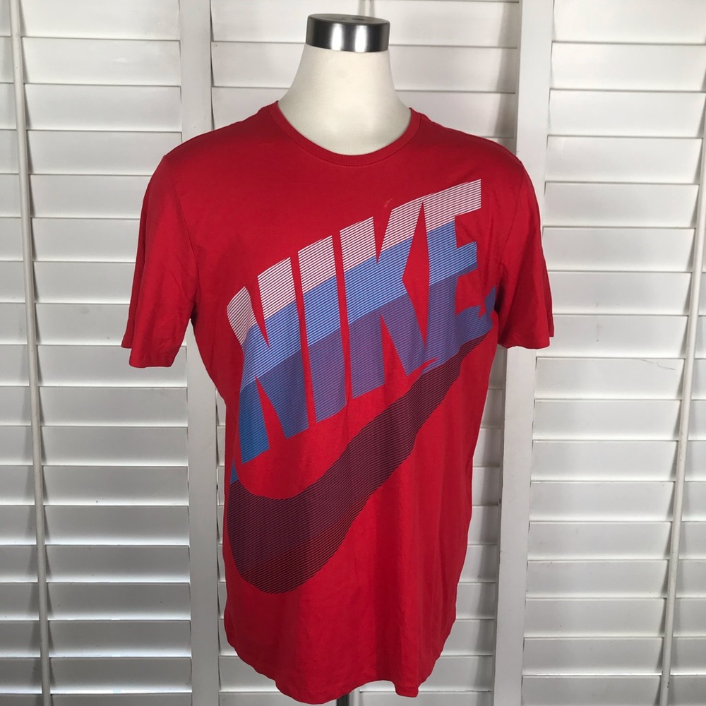 Nike Swoosh Mens T-Shirt NWOT Size XL Extra Large